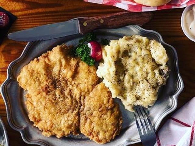 Get Discounts For Little Red Barn Steakhouse In San Antonio